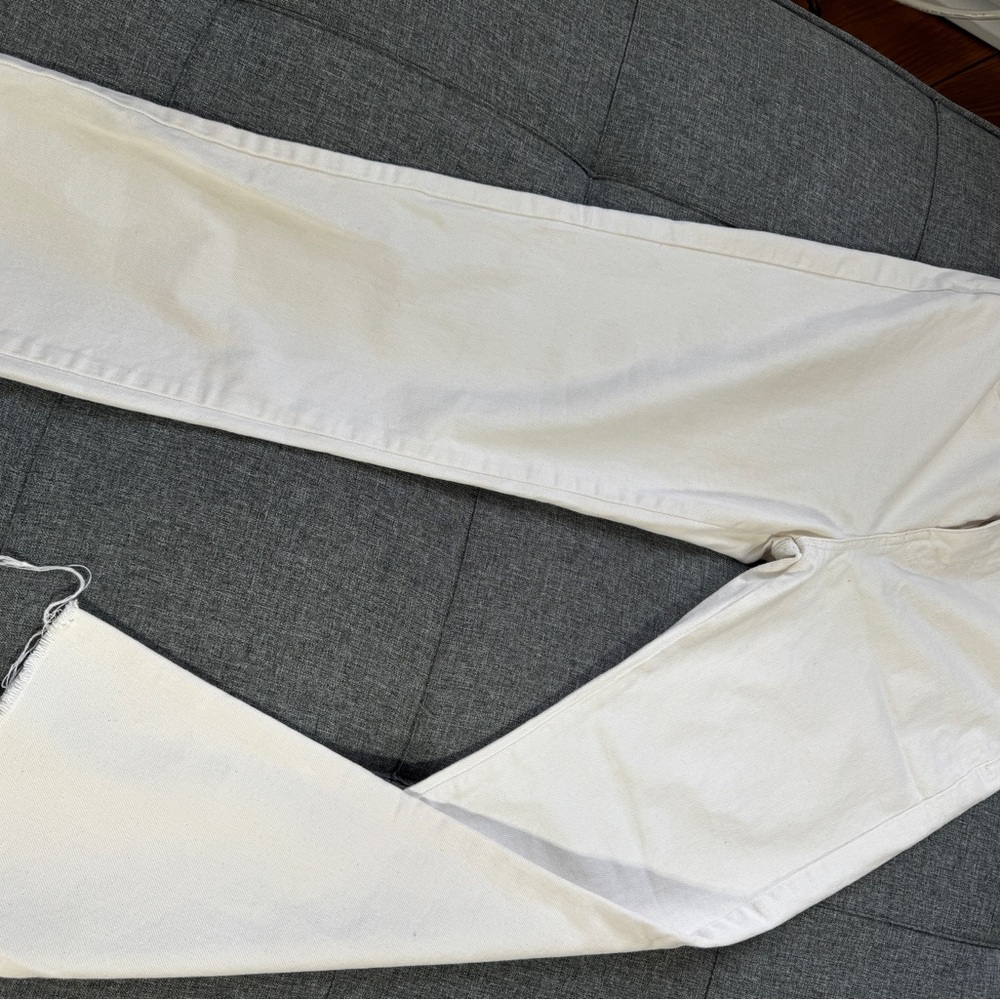 Zara jeans ivory front button size 4 like new
